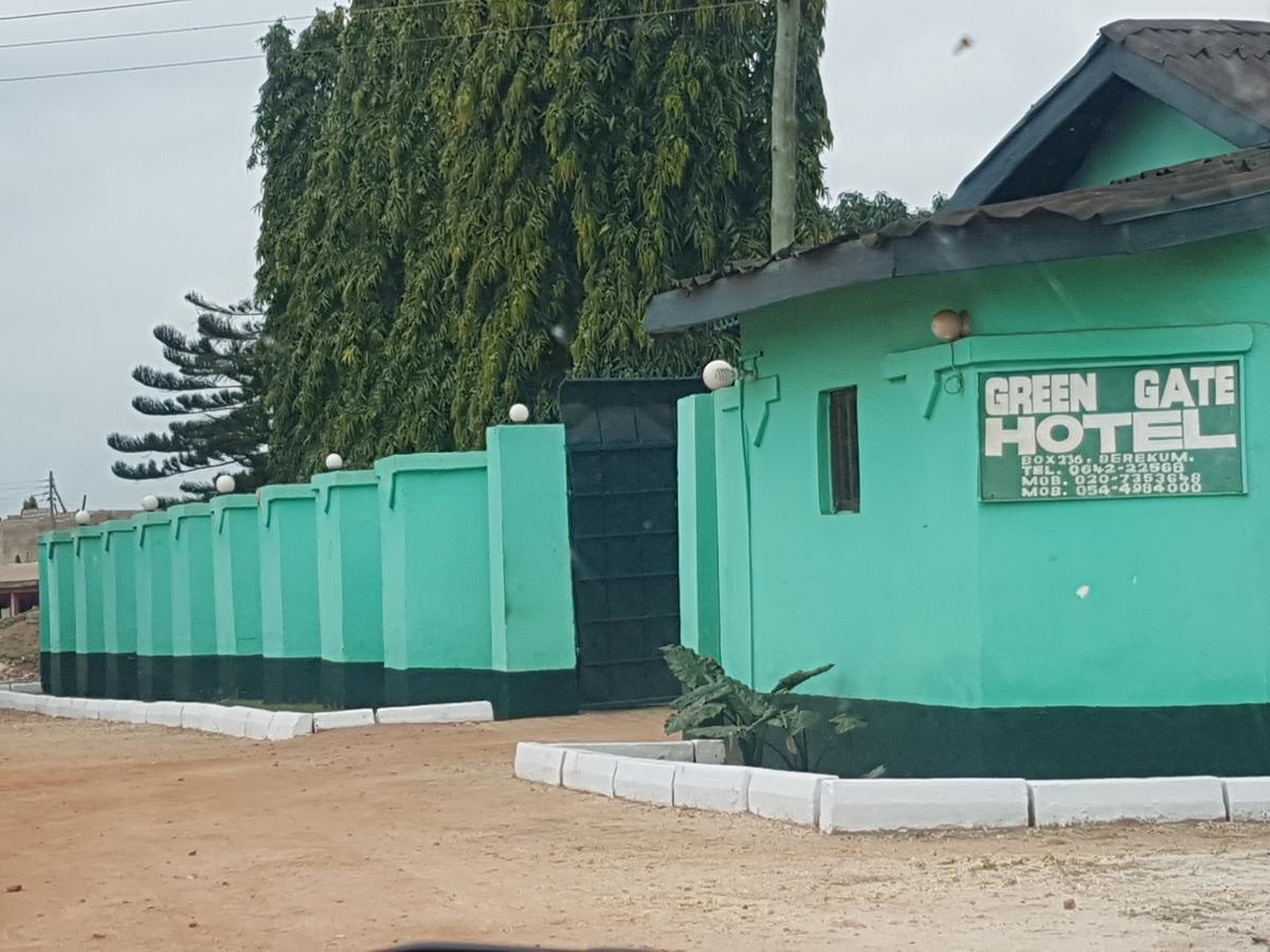 Green Gate Hotel Berekum Exterior photo